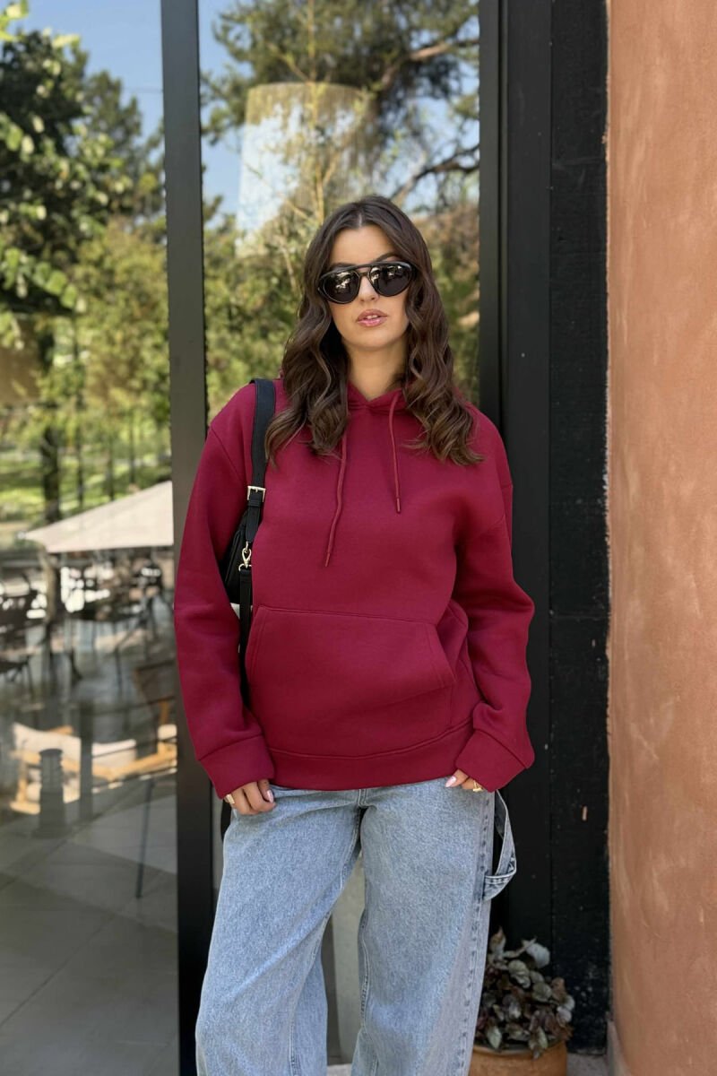 HOODIE E THJESHTË NJËNGJYRËSHE ME PUSH PËR FEMRA NË NGJYRË VISHNJË - 1