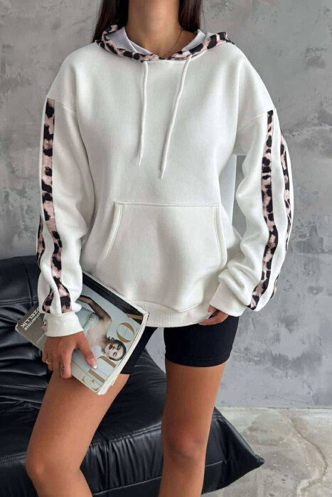 HOODIE ME DIZAJN LEOPARDI PËR FEMRA NË NGJYRËN E BARDHË - KLAUDIO FASHION