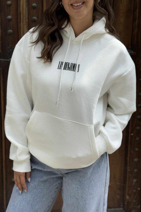 HOODIE ME PUSH DHE ME DIZANJ MBRAPA PËR FEMRA NË NGJYRËN E BARDHË - 4