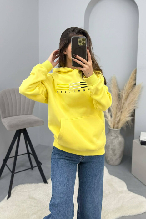 HOODIE ME PUSH DHE ME LOGO PARA PER FEMRA NE NGJYRE TE VERDHE - 2
