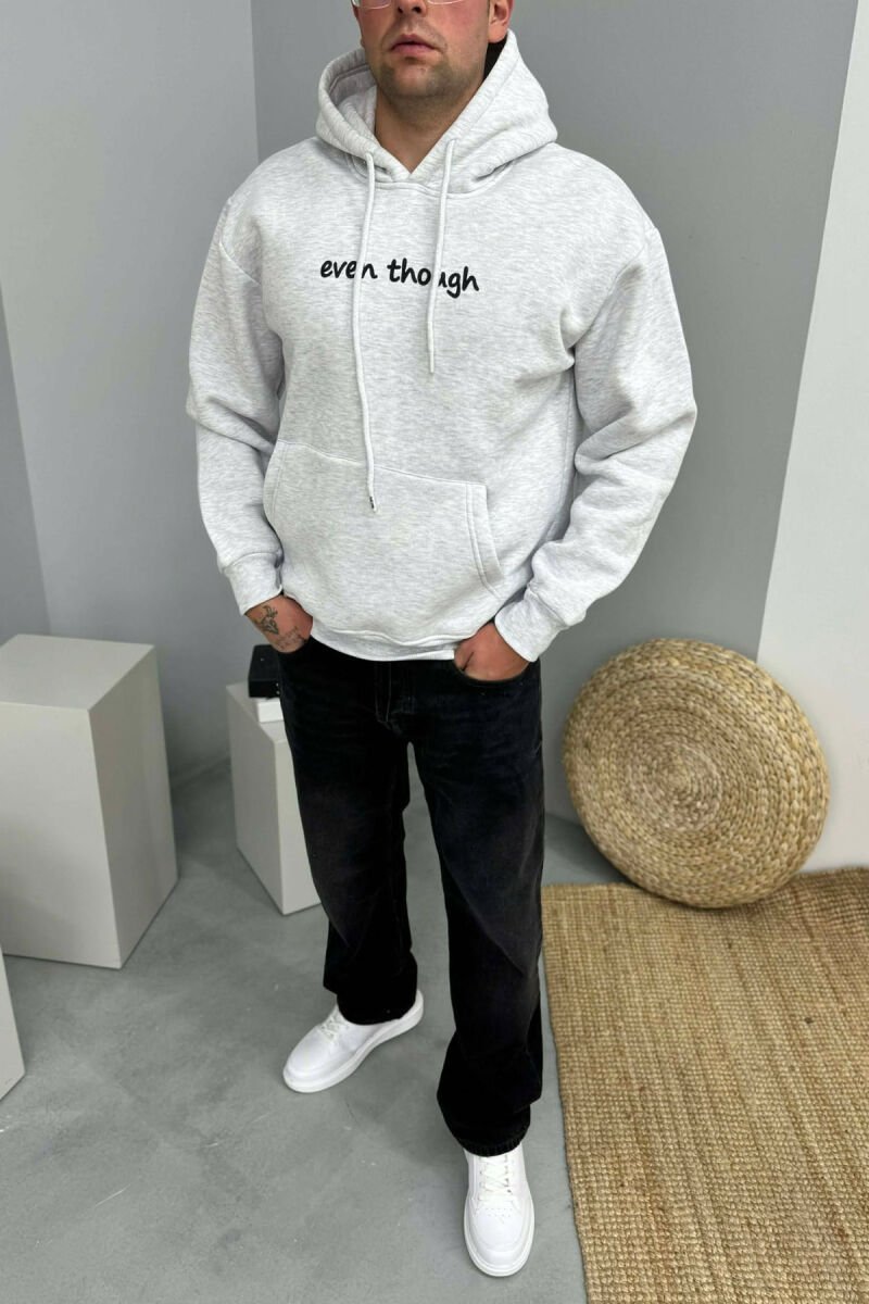 HOODIE ME PUSH SHKRIM PARA DHE ME DIZAJN MBRAPA PËR MESHKUJ NË NGJYRE GRI TE ZBARDHUR - 2