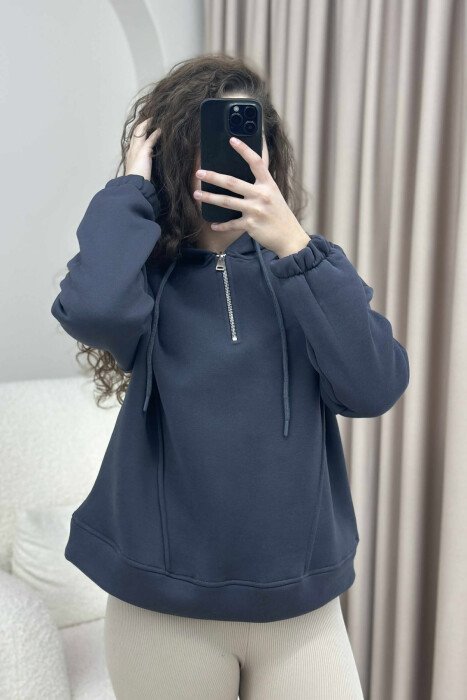 HOODIE ME PUSH PËR FEMRA NË NGJYRËN GRI E ERRËT - 2