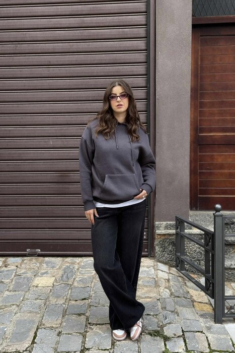 HOODIE ME PUSH PËR FEMRA NË NGJYRËN GRI - 1