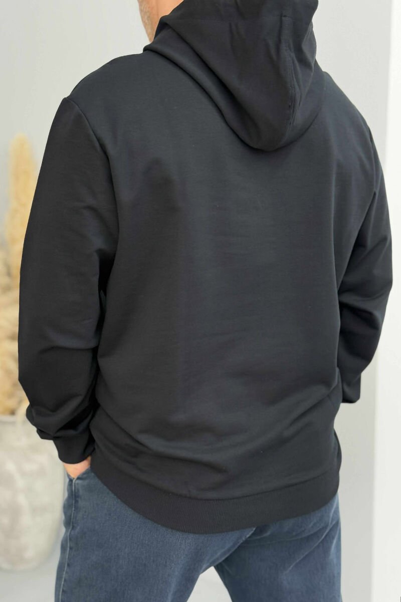 HOODIE NJË NGJYRËSHE ME DIZAJN TË THJESHTË PËR MESHKUJ NË NGJYRËN BLU MESNATE - 3