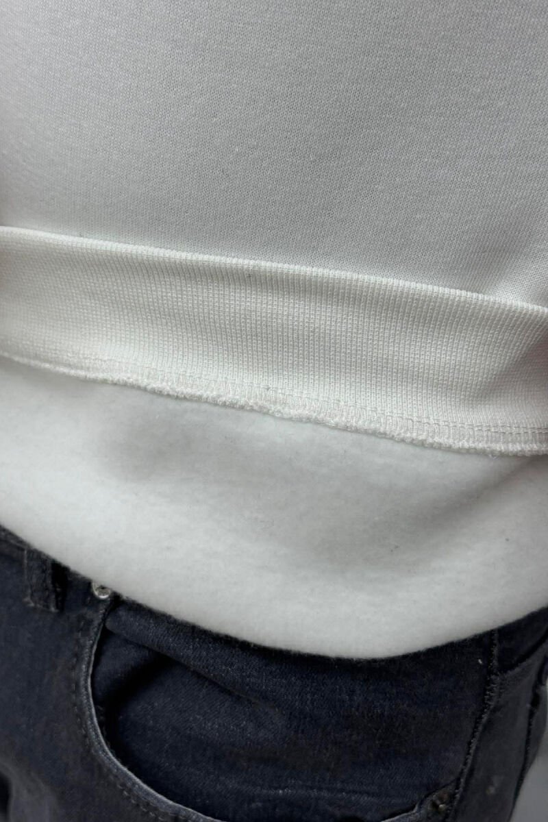 HOODIE NJE NGJYRESHE ME PUSH DHE DETAJE TE VOGLA PER MESHKUJ NE NGJYRE TE BARDHE - 4