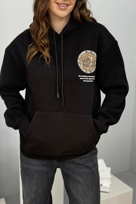 HOODIE NJE NGJYRESHE ME PUSH DHE DIZAJN NË PJESEN E PASME PER FEMRA NE NGJYRE TE ZEZE - 3