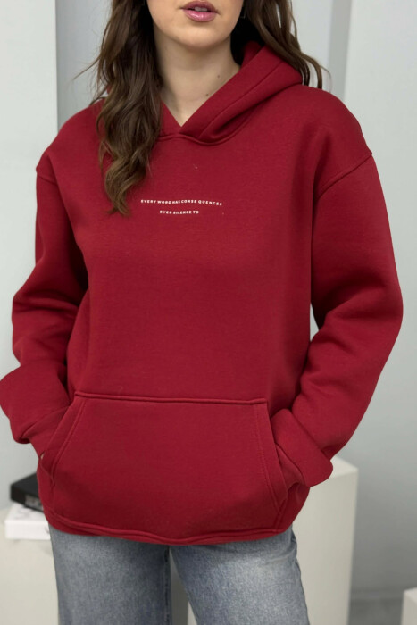 HOODIE NJE NGJYRESHE ME PUSH DHE ME SHKRIM TE THJESHTE NE PJESEN PARA PER FEMRA NE NGJYRE VISHNJE - 2