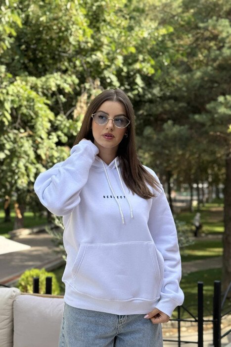 HOODIE NJË NGJYRËSHE ME PUSH DHE ME SHKRIM TE THJESHTË PARA PËR FEMRA NË NGJYRË TË BARDHË - 3