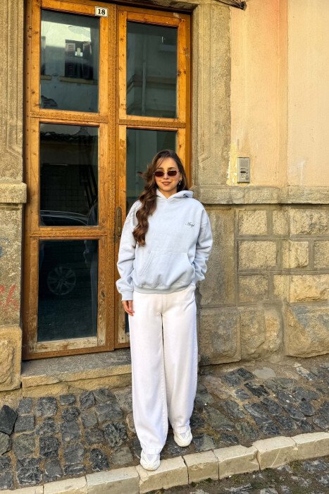 HOODIE NJE NGJYRESHE ME PUSH PER FEMRA NE NGJYRE BLU TE ZBARDHUR - 5