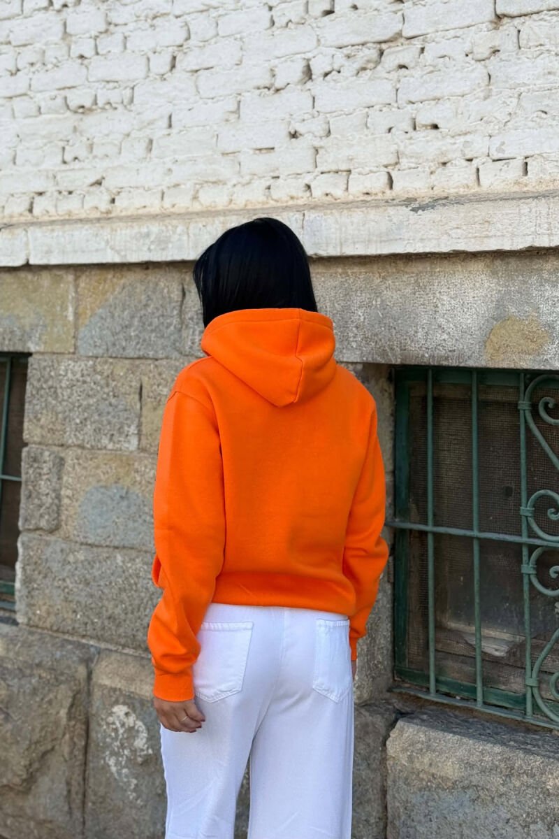 HOODIE NJE NGJYRESHE ME PUSH PER FEMRA NE NGJYRE PORTOKALLI - 5