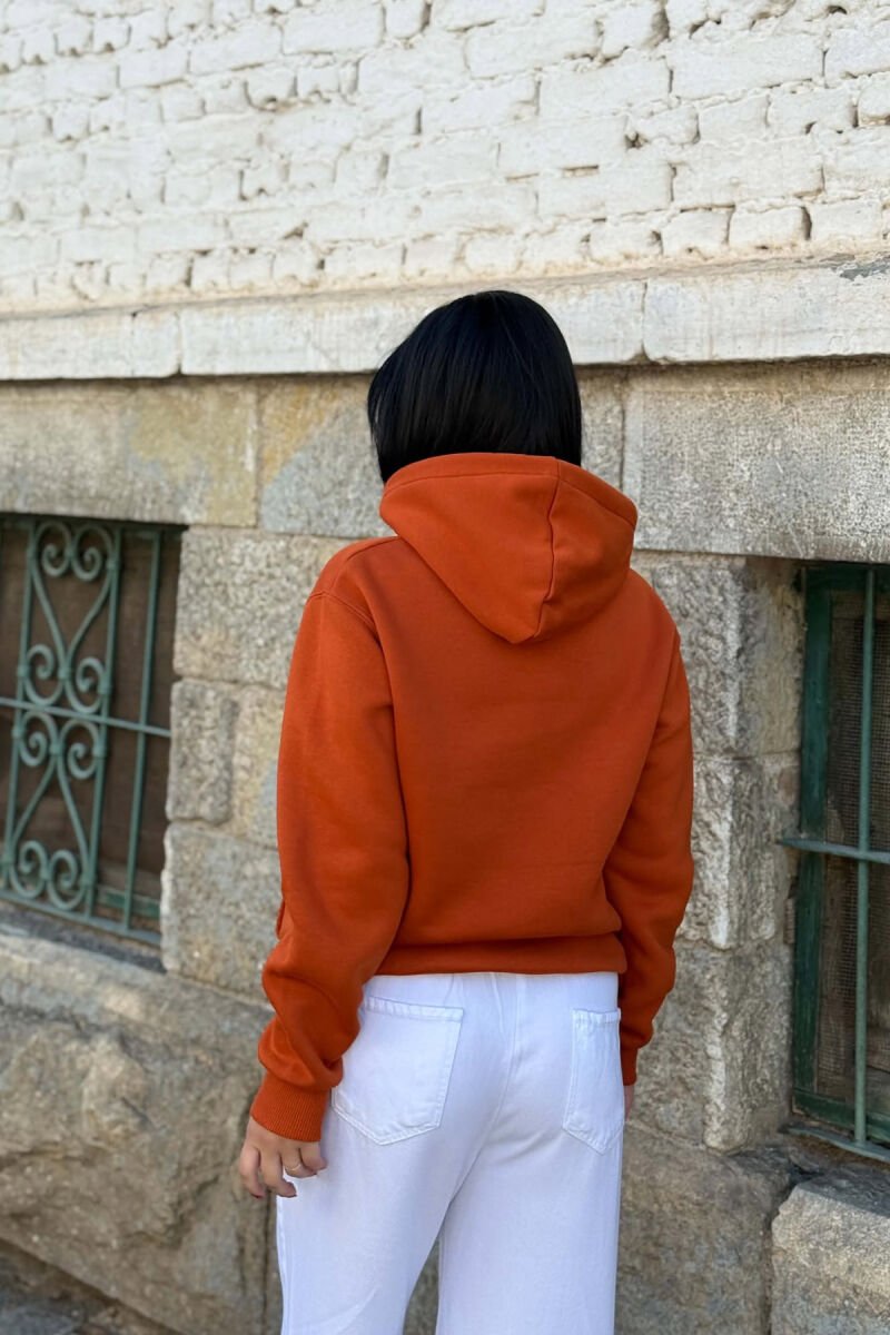 HOODIE NJE NGJYRESHE ME PUSH PER FEMRA NE NGJYRE TULLE - 5