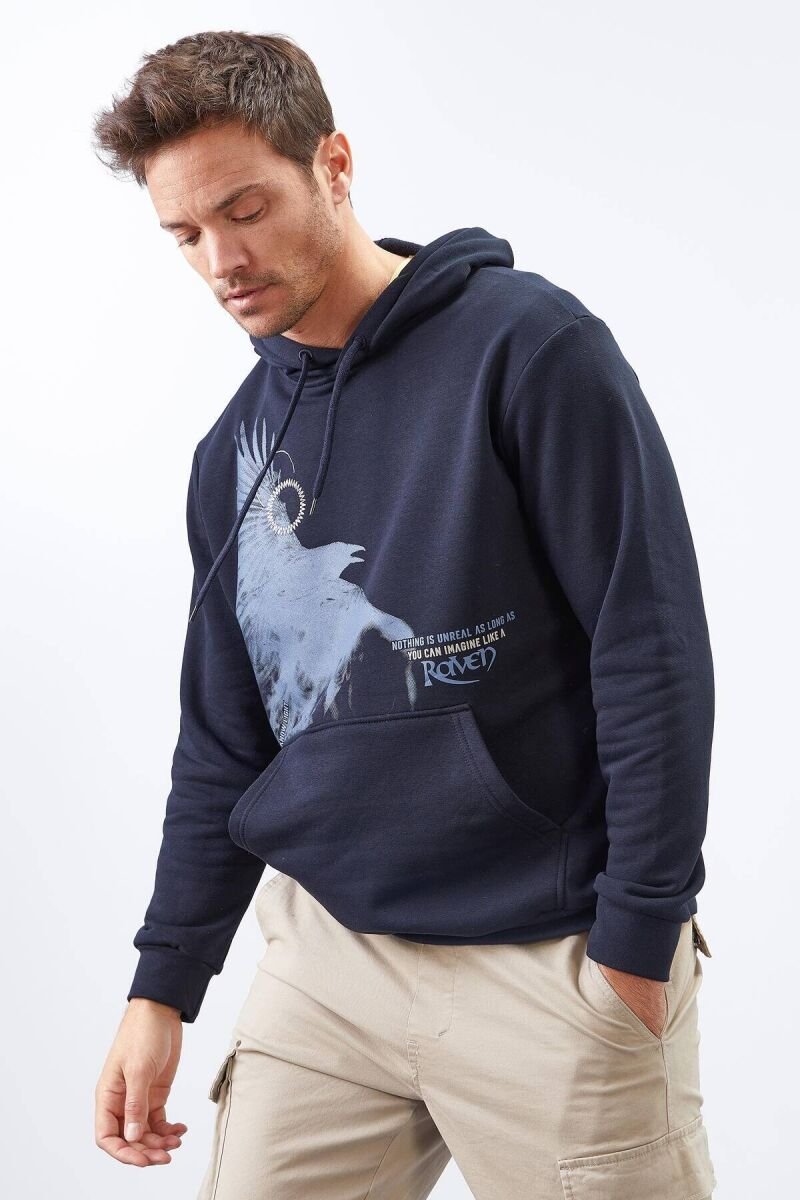 HOODIE NJË NGJYRËSHE PËR MESHKUJ NË NGJYRËN BLU E ERRËT - 5