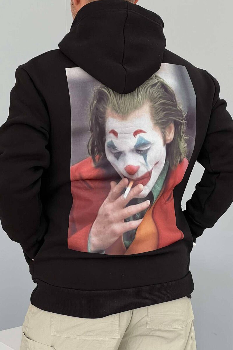 HOODIE ME IMAZHIN E JOKER MBRAPA PËR MESHKUJ NË NGJYRËN E ZEZË - 2