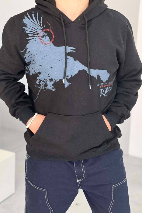 HOODIE ME PUSH DHE ME IMAZHE ME SHKRIME PËR MESHKUJ NË NGJYRËN E ZEZË - KLAUDIO FASHION