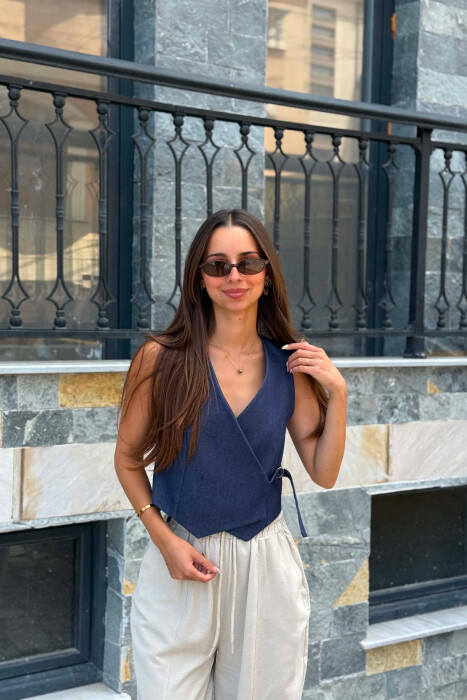 JELEK I THJESHTE NJE NGJYRESH PER FEMRA NE NGJYRE BLU - KLAUDIO FASHION