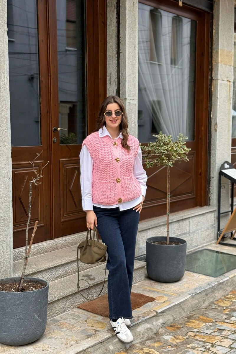 JELEK I THURUR NJE NGJYRESH PER FEMRA NE NGJYRE ROZE - 4