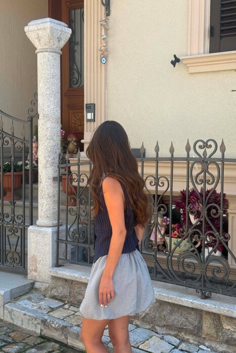 JELEK ME BUTONA DHE DIZAJN ME VIJA PER FEMRA NE NGJYRE BLU - 5