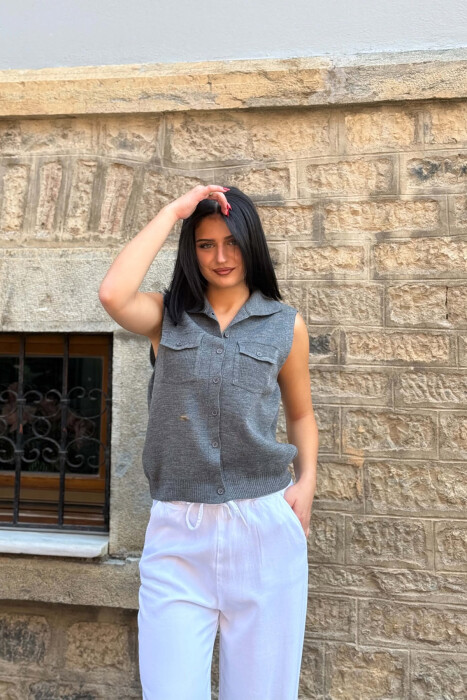 JELEK ME DY XHEPA PER FEMRA NE NGJYRE GRI - 3
