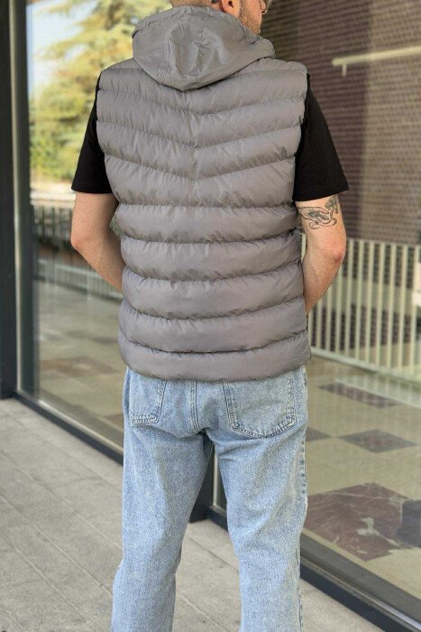 JELEK ME KAPUC DHE XHEPA ME ZINXHIR PËR MESHKUJ NË NGJYRËN GRI - 4