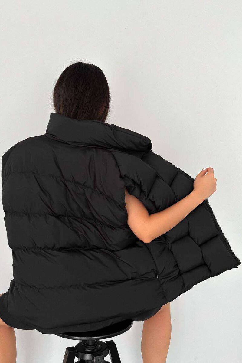 JELEK NJË NGJYRËRËSHE PËR FEMRA NË NGJYRËN E ZEZË - 4
