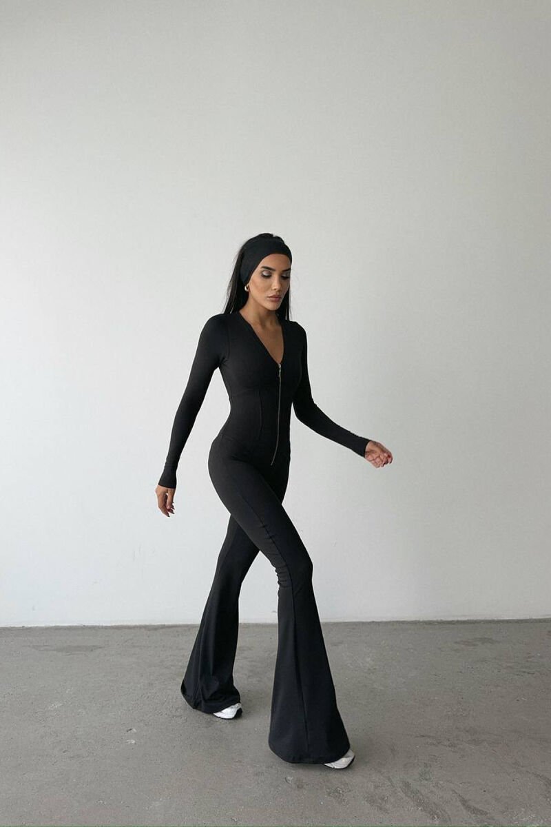 JUMPSUIT NJË NGJYRËSH ME ZINXHIR PËR FEMRA NË NGJYRËN E ZEZË - 6