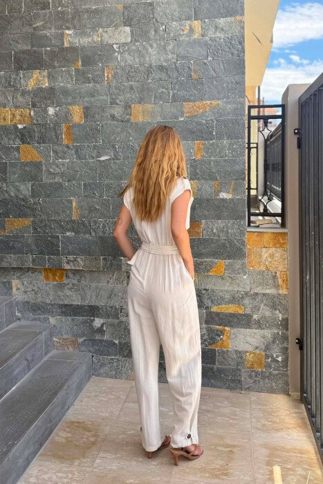 JUMPSUIT NJE NGJYRESH ME DETAJIN E RRIPIT PER FEMRA NE NGJYRE KREM - 4