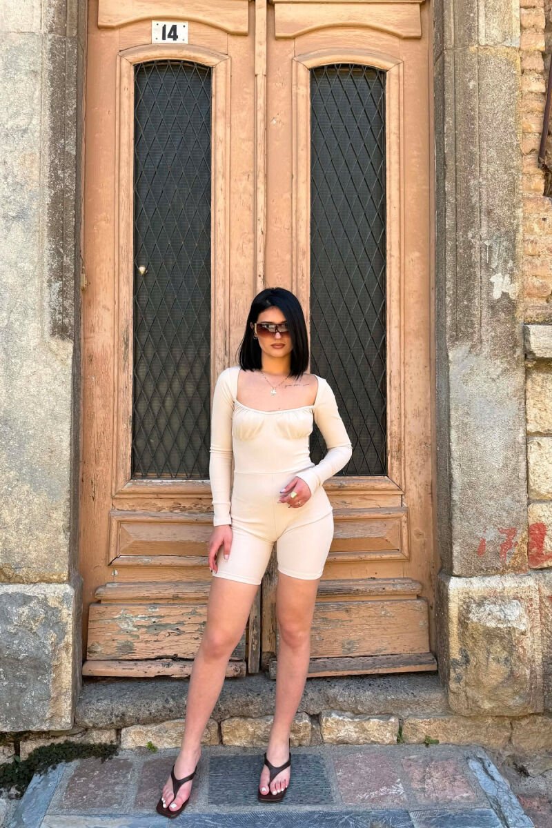 JUMPSUIT PËR FEMRA NË NGJYRËN KREM - 2