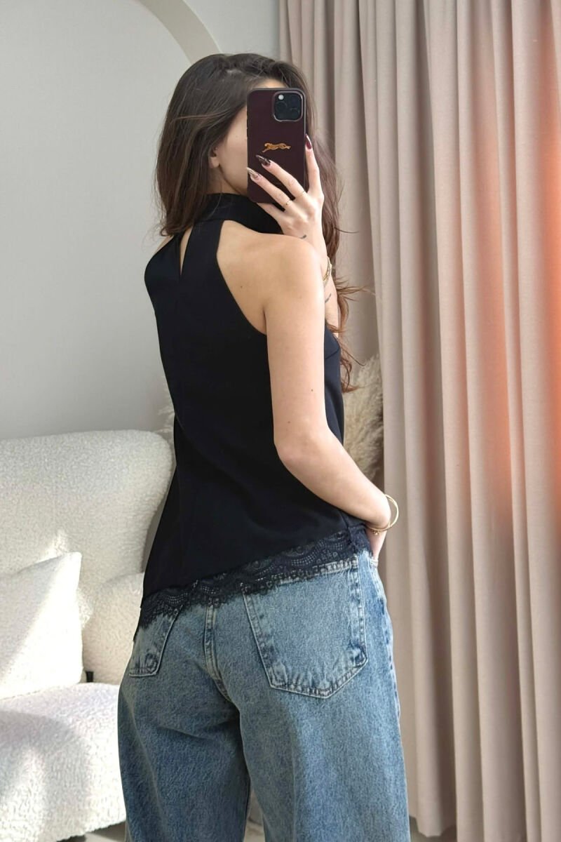 KANATIERE NJE NGJYRESHE ME DETAJ DANTELLE PER FEMRA NE NGJYRE TE ZEZE - 3