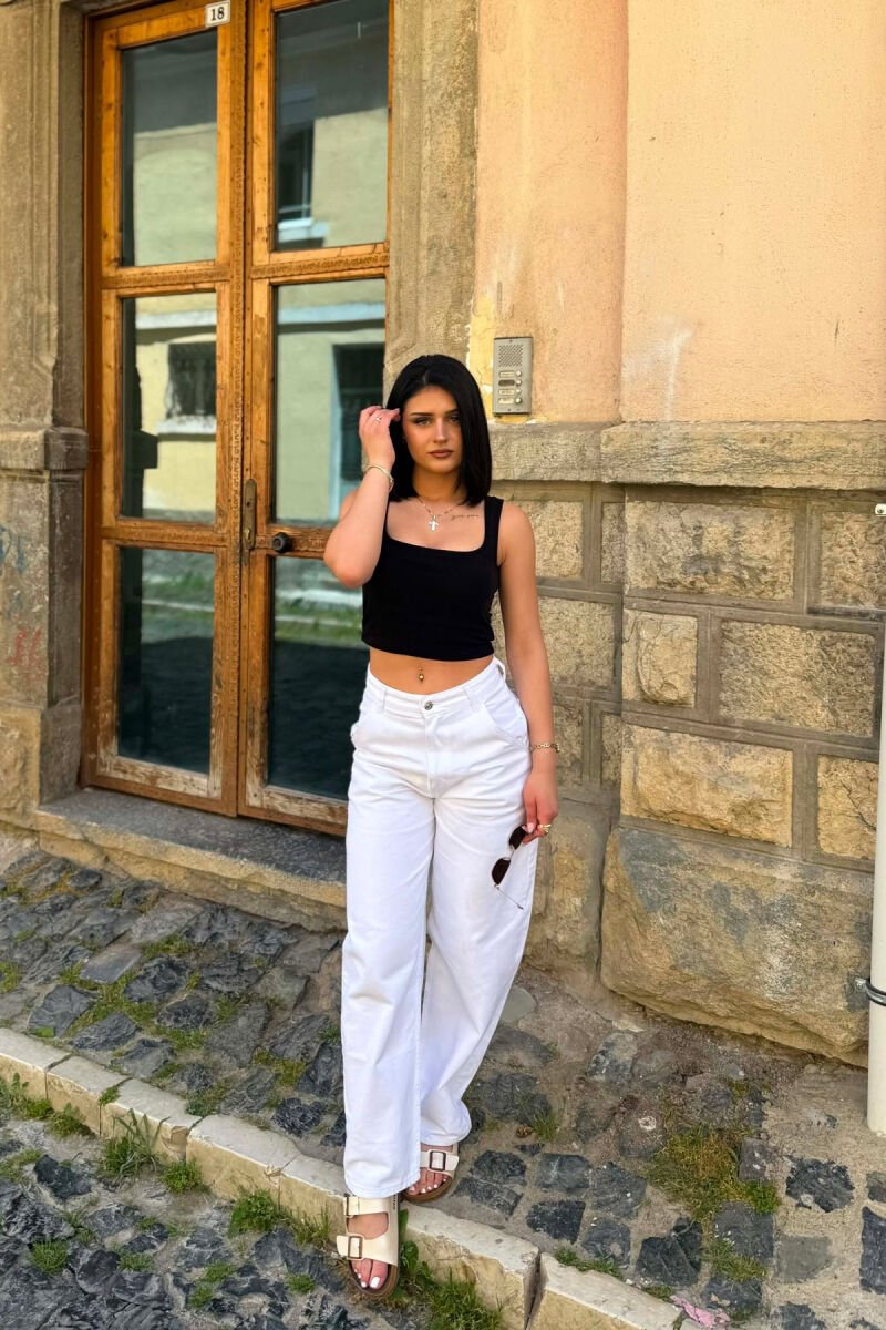 KANATJERE E THJESHTE NJE NJGYRESHE PER FEMRA NE NGJYRE TE ZEZE - 4
