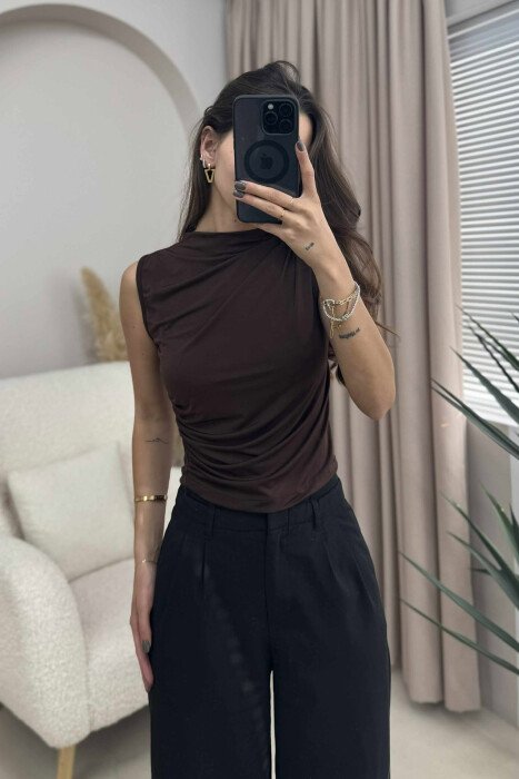 KANATJERE E THJESHTË NJË NGJYRËSHE PËR FEMRA NË NGJYRË KAFE - 3