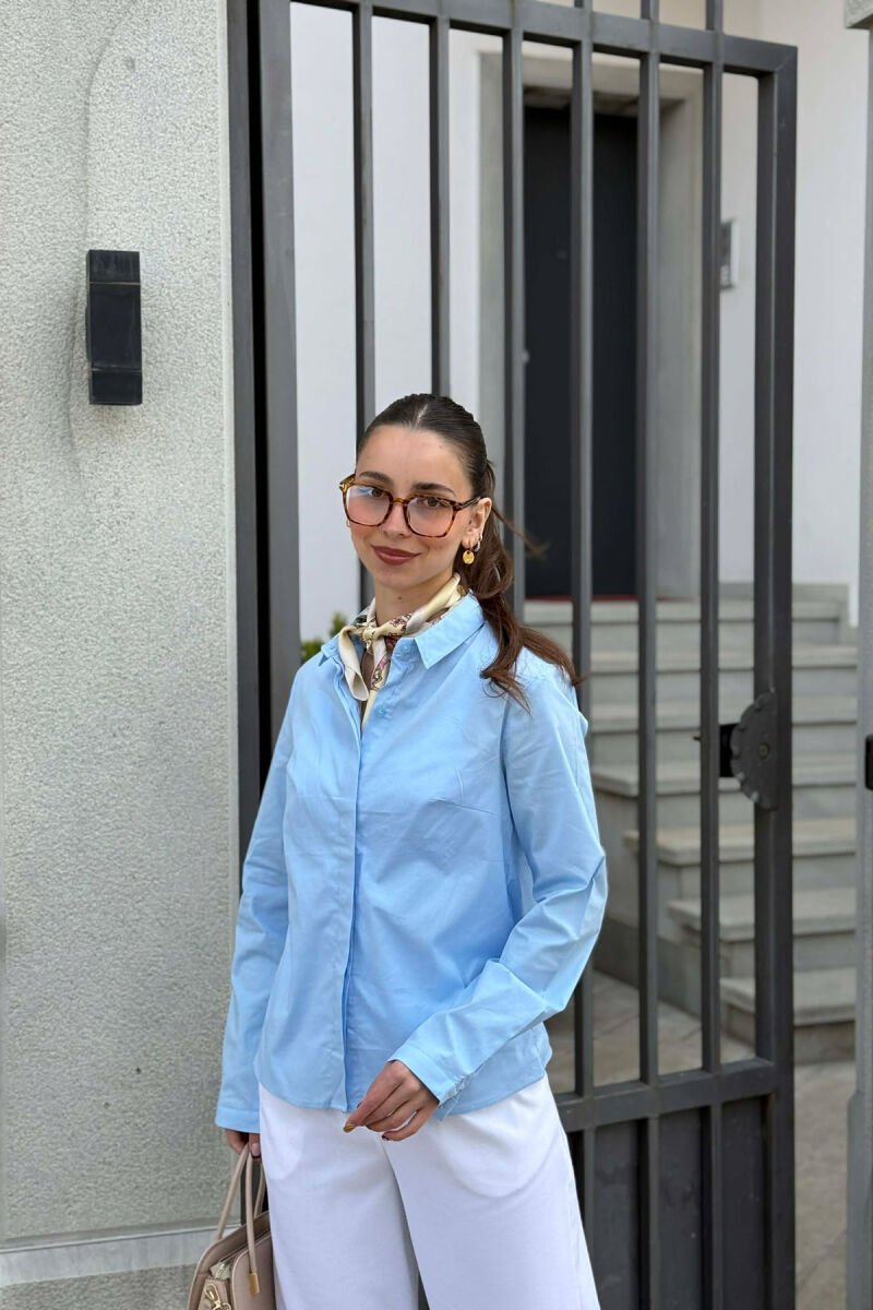 KEMISHE E THJESHTE NJE NGJYRESHE PER FEMRA NE NGJYRE BLU TE ZBARDHUR - 1