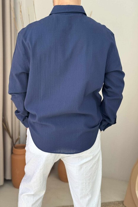 KËMISHË NJË NGJYRËSHE E THJESHTË PËR MESHKUJ NË NGJYRËN BLU E ERRËT - 2