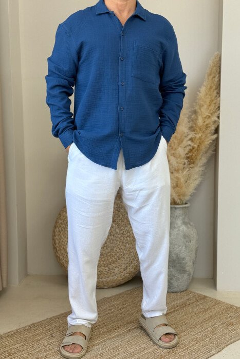 KËMISHË NJË NGJYRËSHE ME XHEP PËR MESHKUJ NË NGJYRËN BLU - 2