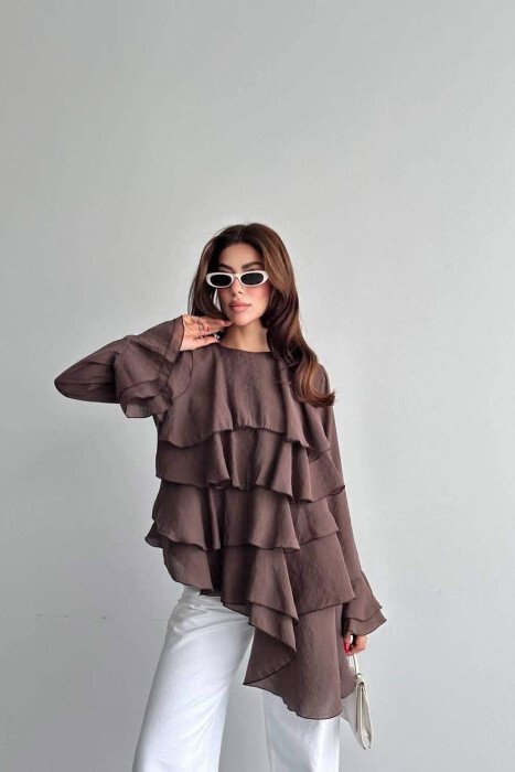 KEMISHE NJE NGJYRESHE ME MENGE TE GJATA PER FEMRA NE NGJYRE KAFE - KLAUDIO FASHION