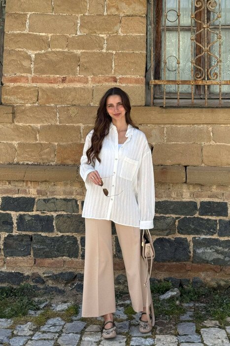 KEMISHE NJE NGJYRESHE ME XHEP NE PJESEN PARA PER FEMRA NE NGJYRE TE BARDHE - KLAUDIO FASHION