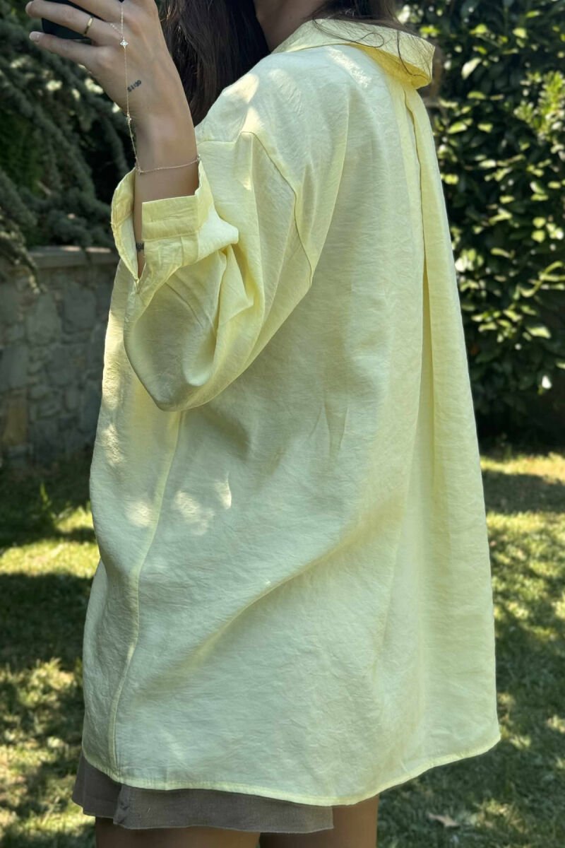 KËMISHË NJË NGJYRËSHE E THJESHTË PËR FEMRA NË NGJYRËN E VERDHË - 5