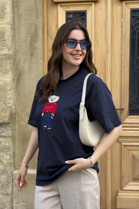 KNITTED BEAR IMAGE WOMEN T-SHIRT DARK BLUE/BEE - 3