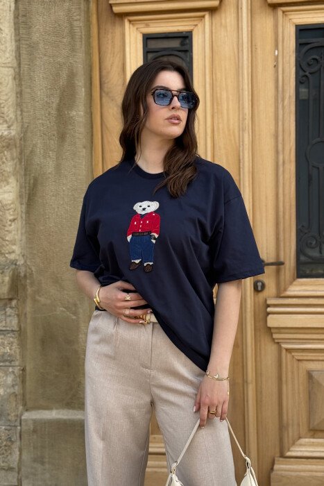 KNITTED BEAR IMAGE WOMEN T-SHIRT DARK BLUE/BEE - 4