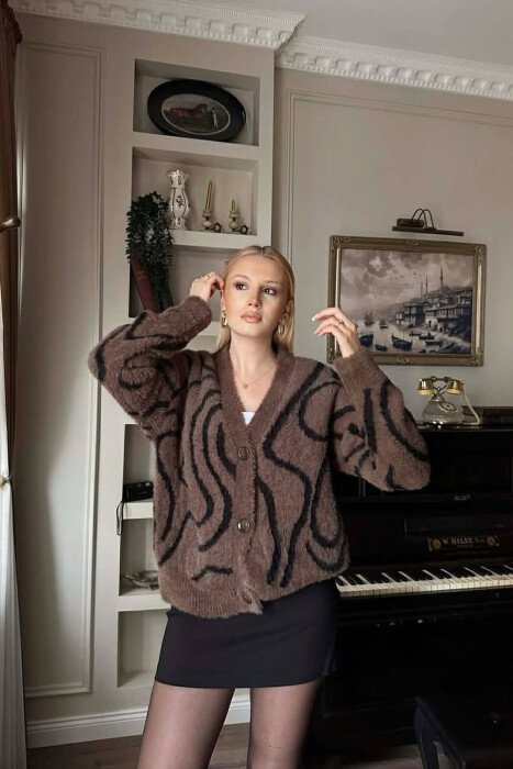 KNITTED BUTTONED WOMEN CARDIGAN BROWN/KAFE - KLAUDIO FASHION