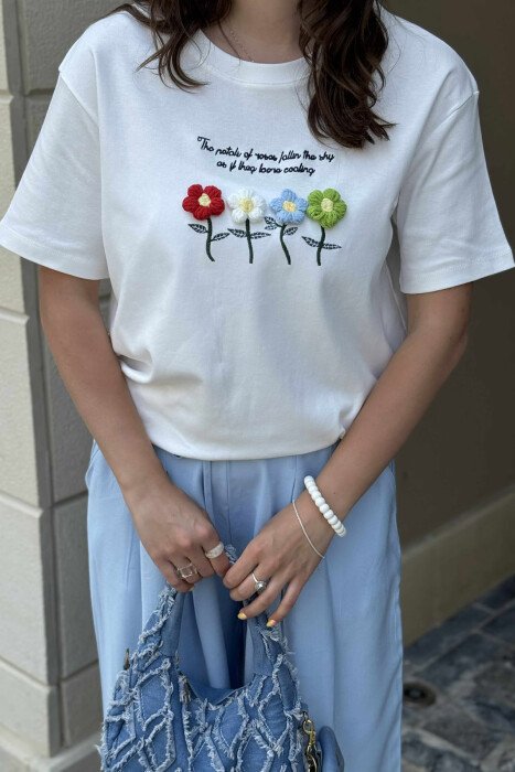 KNITTED FLOWERS ONE COLOR ROUND NECK WOMEN T-SHIRT WHITE-E BARDHE - 4
