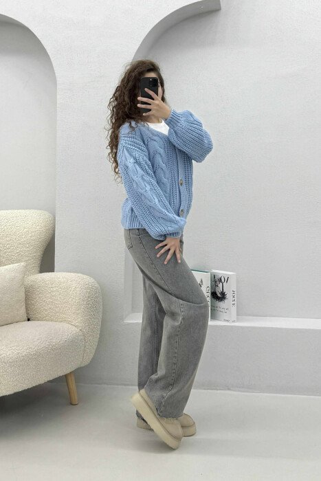 KNITTED ONE COLOR BUTTONED WOMEN CARDIGAN LIGHTBLUE/BZ - 2