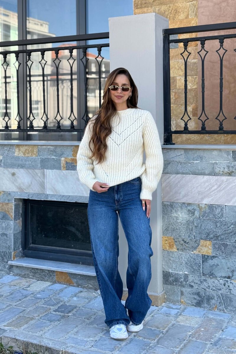 KNITTED ONE COLOR ROUND NECK WOMEN SWEATER CREAM/KREM - 3