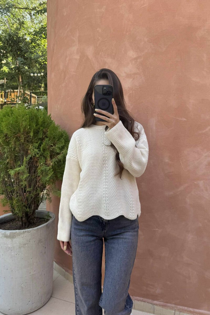 KNITTED ONE COLOR SIMPLE WOMEN SWEATER CREAM/KREM - 4
