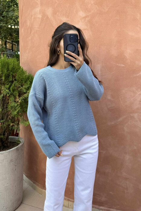 KNITTED ONE COLOR SIMPLE WOMEN SWEATER LIGHTBLUE/BZ - 3
