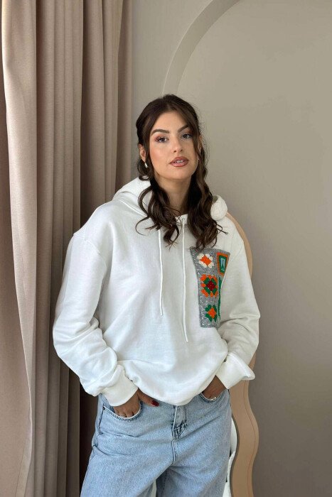 KNITTED POCKET DETAIL WOMEN HOODIE WHITE-E BARDHE - KLAUDIO FASHION