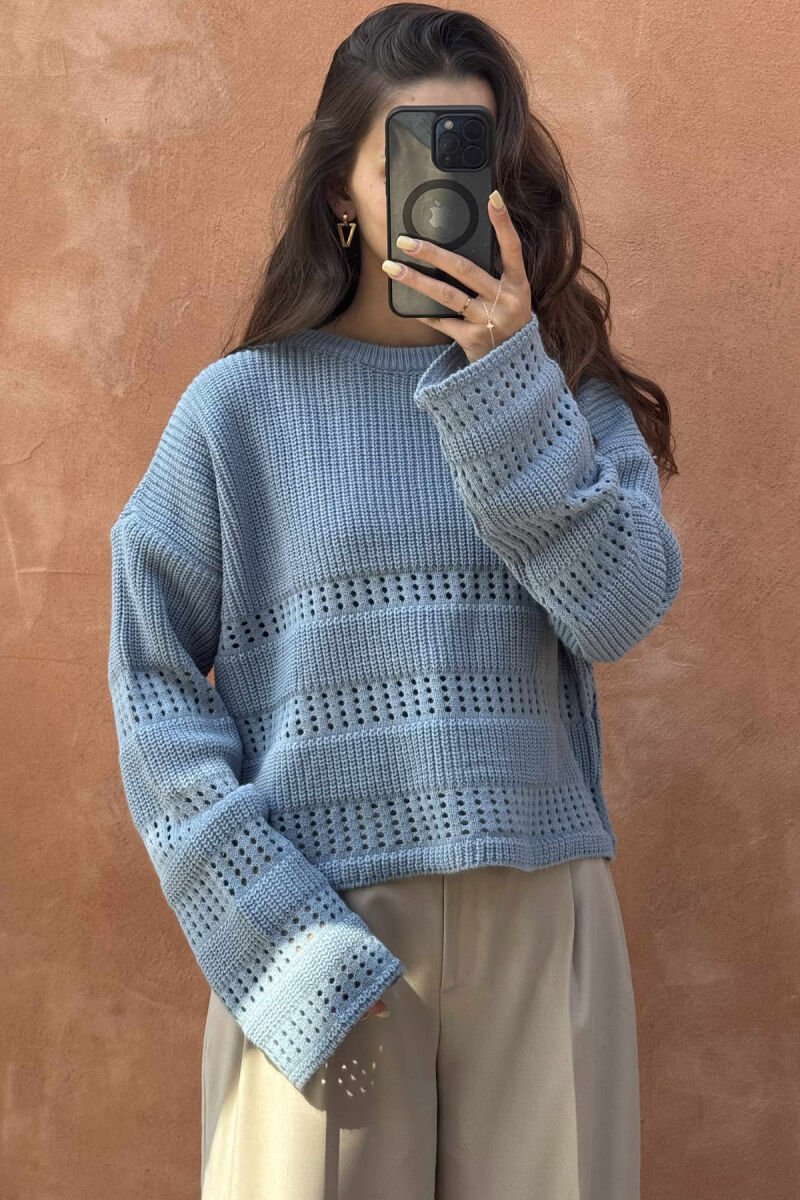 KNITTED SIMPLE ROUND NECK WOMEN SWEATER LIGHTBLUE/BZ - 2