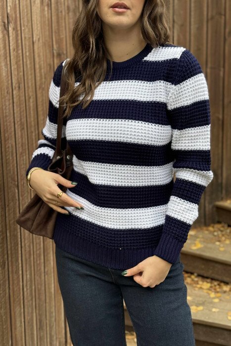 KNITTED STRIPE DESIGN ROUND NECK WOMEN SWEATER DARK BLUE/BEE - 2