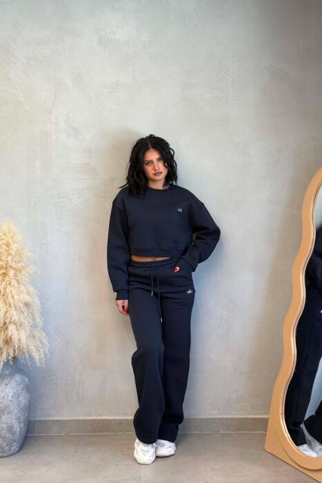 KOSTUM ALO ME PUSH BLUZË E SHKURTËR+TUTA PËR FEMRA NË NGJYRË BLU - KLAUDIO FASHION