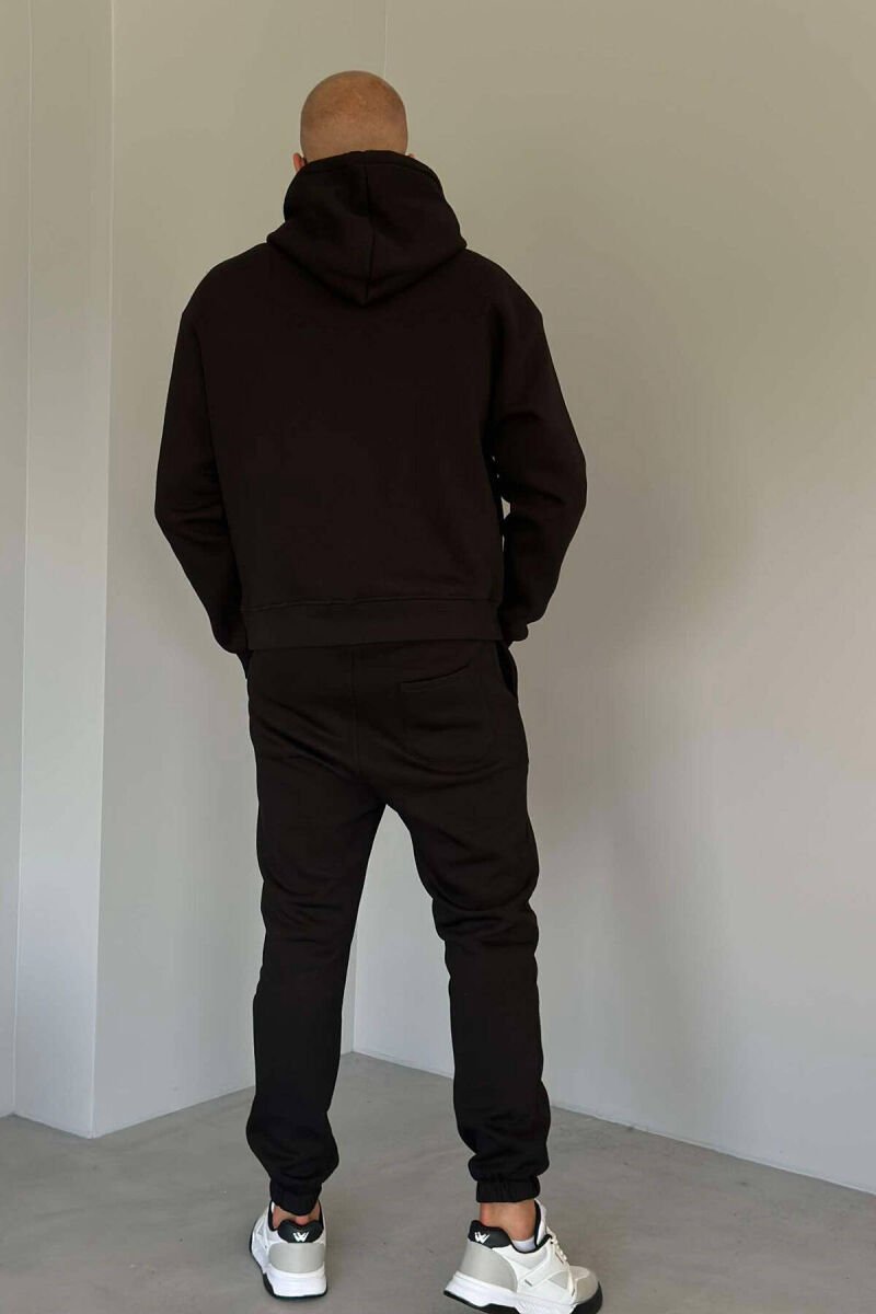 KOSTUM HOODIE DHE TUTA ME PUSH PËR MESHKUJ NË NGJYRËN E ZEZË - 3