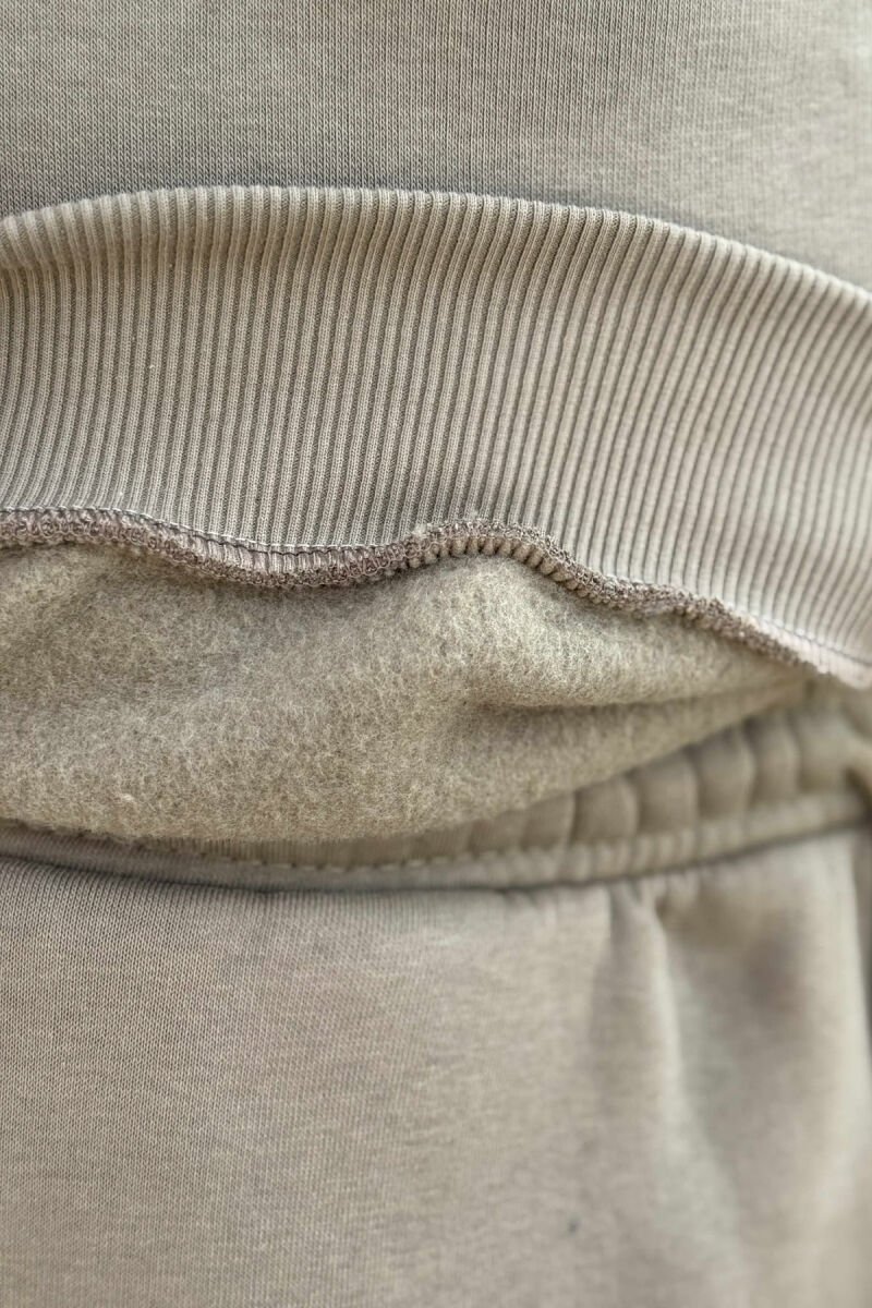 KOSTUM ME PUSH BLUZË ME JAKË TË RRUMBULLAKËT+TUTA PËR MESHKUJ NË NGJYRË ULLI - 3